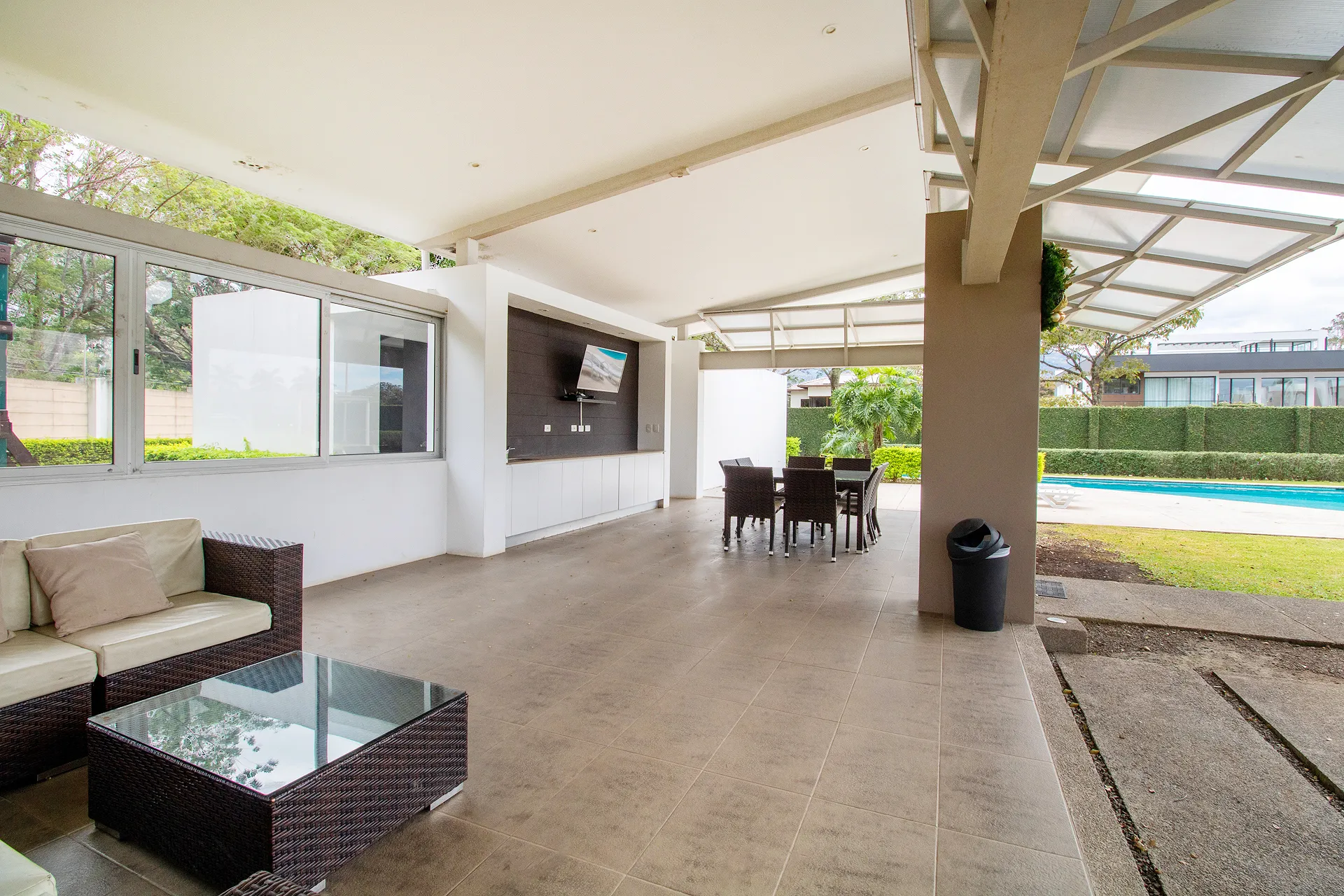 Townhouse for Sale in Lindora Place Santa Ana (18)